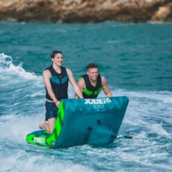 BOUEE TRACTEE JOBE KICK FLIP 2 PERSONNES 13 BOUEE TRACTEE JOBE KICK FLIP 2 PERSONNES -Surf Équipement Boutique bouee tractee jobe kick flip 2 personnes 5