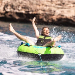 BOUEE TRACTEE JOBE VERT RUMBLE PACKAGE -Surf Équipement Boutique bouee tractee jobe vert rumble package 2