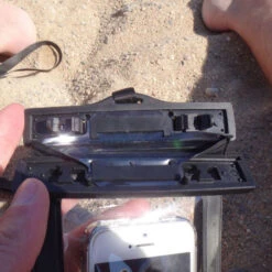 POCHETTE ETANCHE MP3 AVEC PRISE JACK ETANCHE SEAWAG -Surf Équipement Boutique pochette etanche mp3 avec prise jack etanche seawag 8