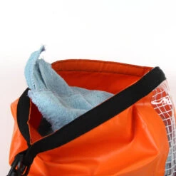 SAC ETANCHE HOWZIT 30L ORANGE -Surf Équipement Boutique sac etanche ryde 30l orange 3